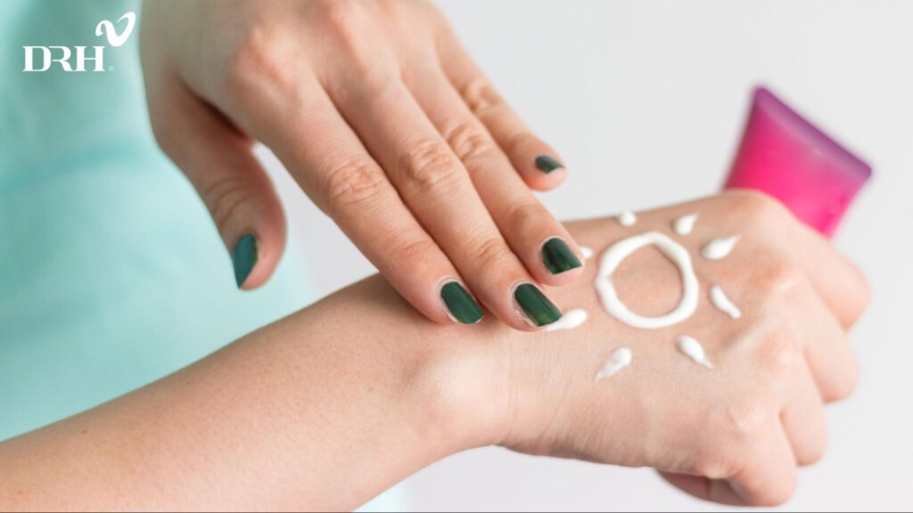 boi-kem-chong-nang-giup-bao-ve-da-tay-tot-hon