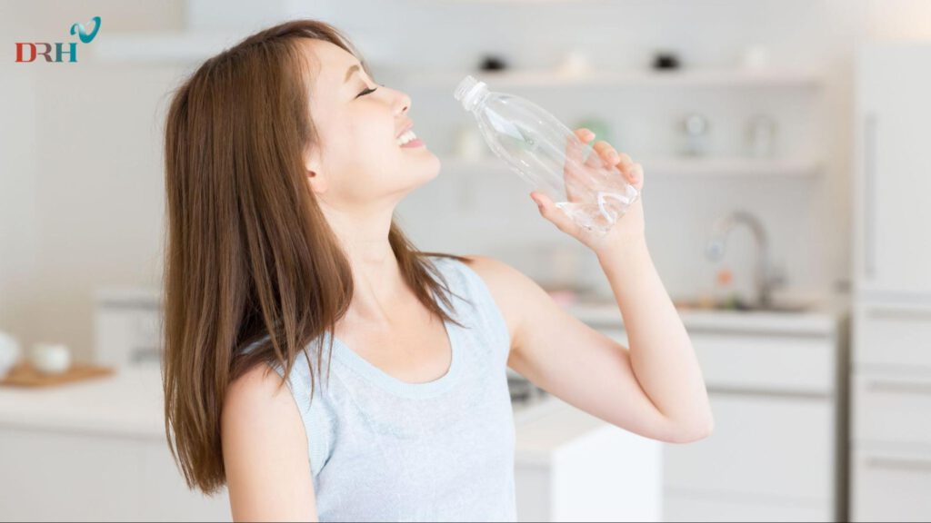 uong-du-nuoc-giup-da-khoe-dep-hon